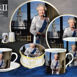 JS QUEEN ELIZABETH II COMM CUP & SAUCER