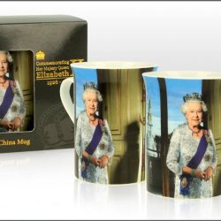 JS QUEEN ELIZABETH II COMM LIPPY MUG